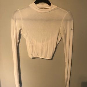Long Sleeve Alo Yoga Crop Top